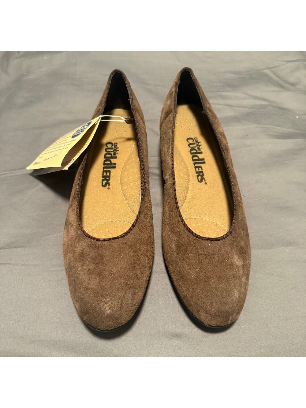NEW Cobbie Cuddlers Suede Comfort Flats Women's Sz 8.5 Casual Slip On Shoes